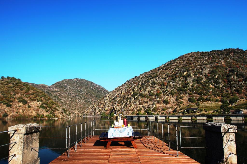 Douro Yacht Charter & Bungalows São João da Pesqueira Dış mekan fotoğraf
