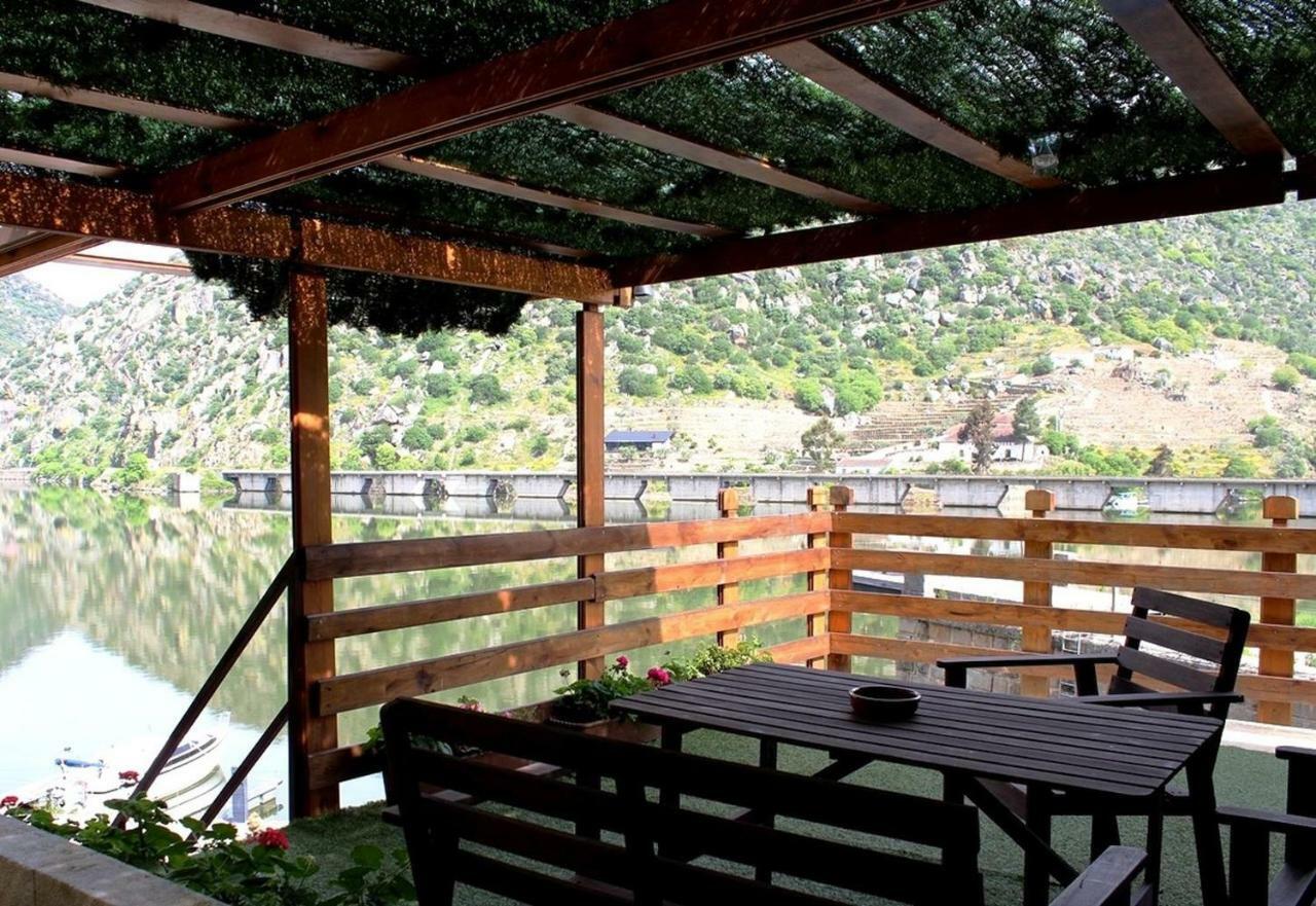 Douro Yacht Charter & Bungalows São João da Pesqueira Dış mekan fotoğraf